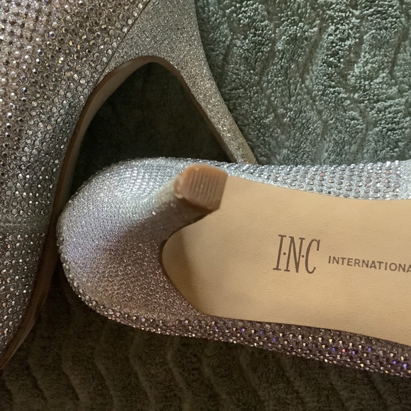 Silver bling shoes - Picture 3 of 5